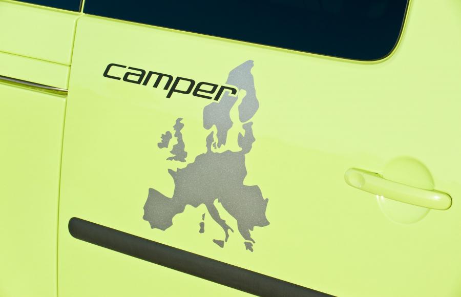  Volkswagen Caddy Camper 2.0 TDi BlueMotion 2013 года  (UK) (фото 15 из 30)